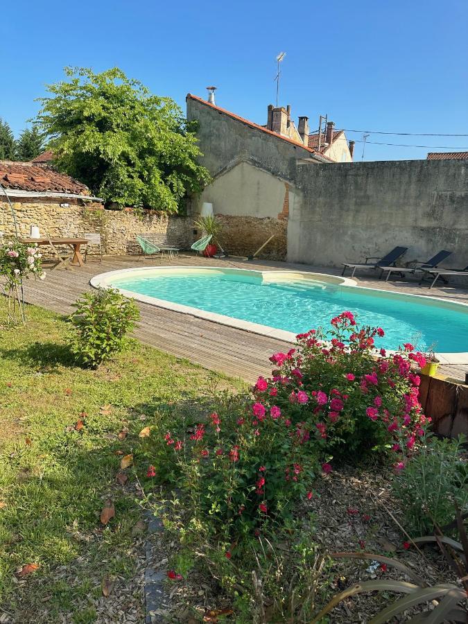 La Maison Florence Мон-де-Марсан Экстерьер фото